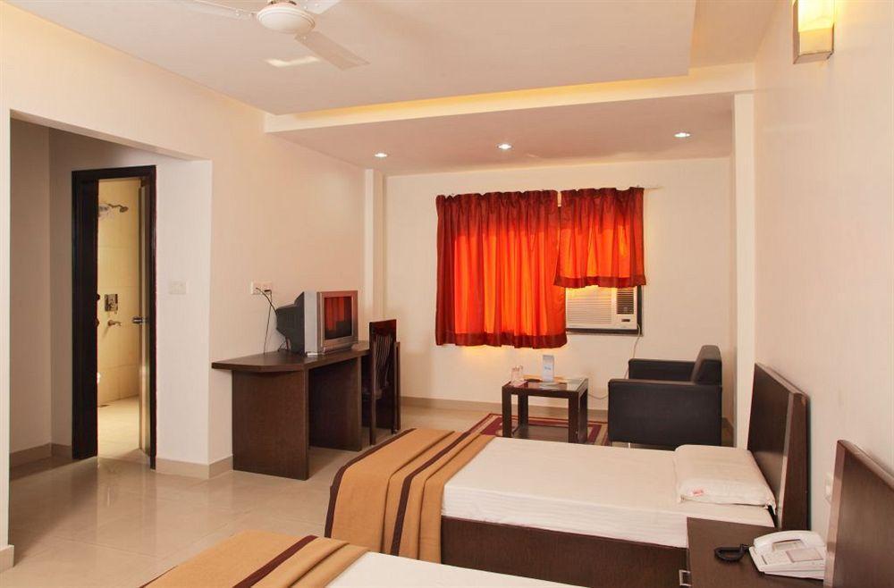 Hotel Lohmod At National Highway 8 - Free Airport Transffer New Delhi Luaran gambar