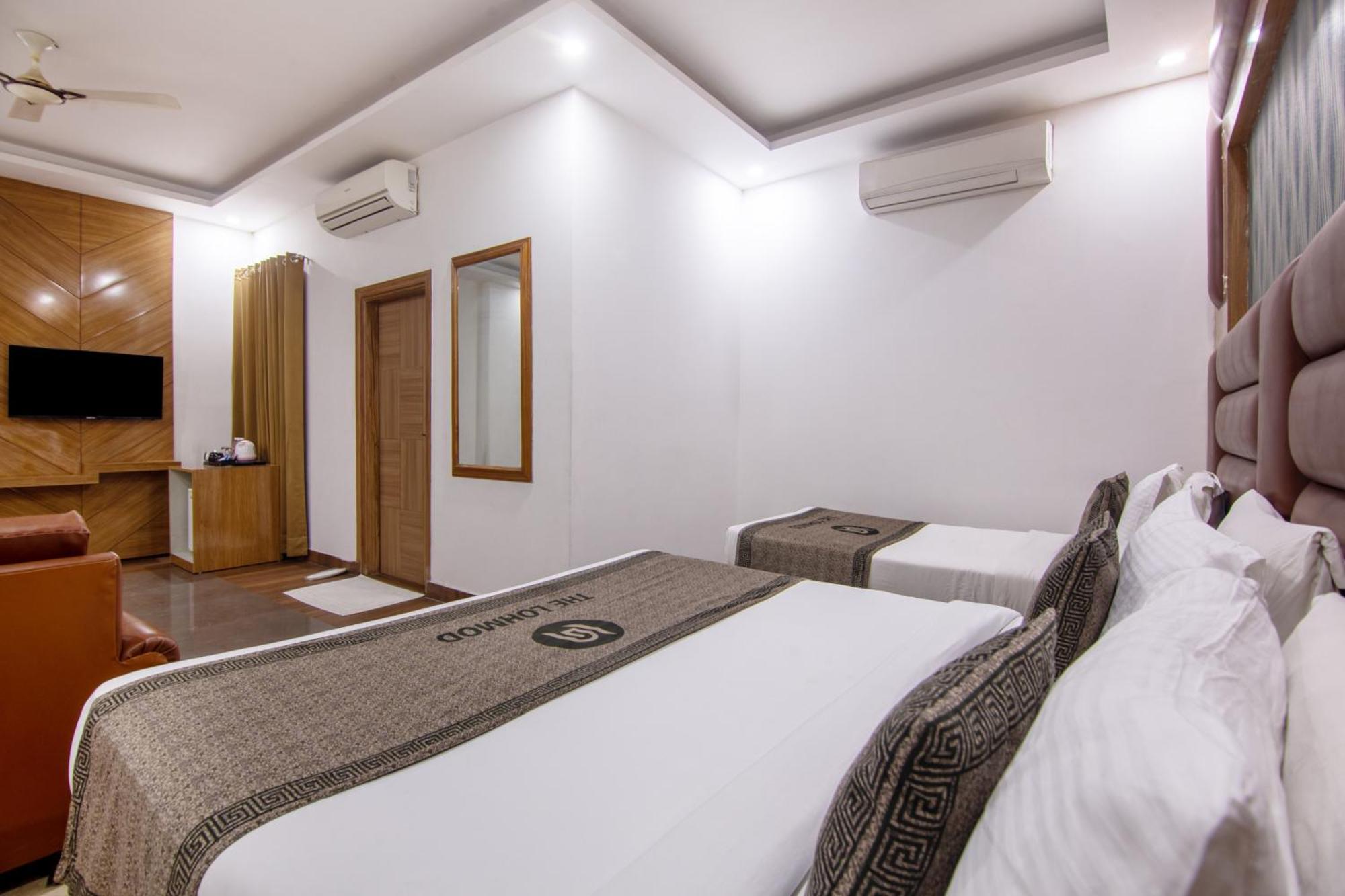 Hotel Lohmod At National Highway 8 - Free Airport Transffer New Delhi Luaran gambar