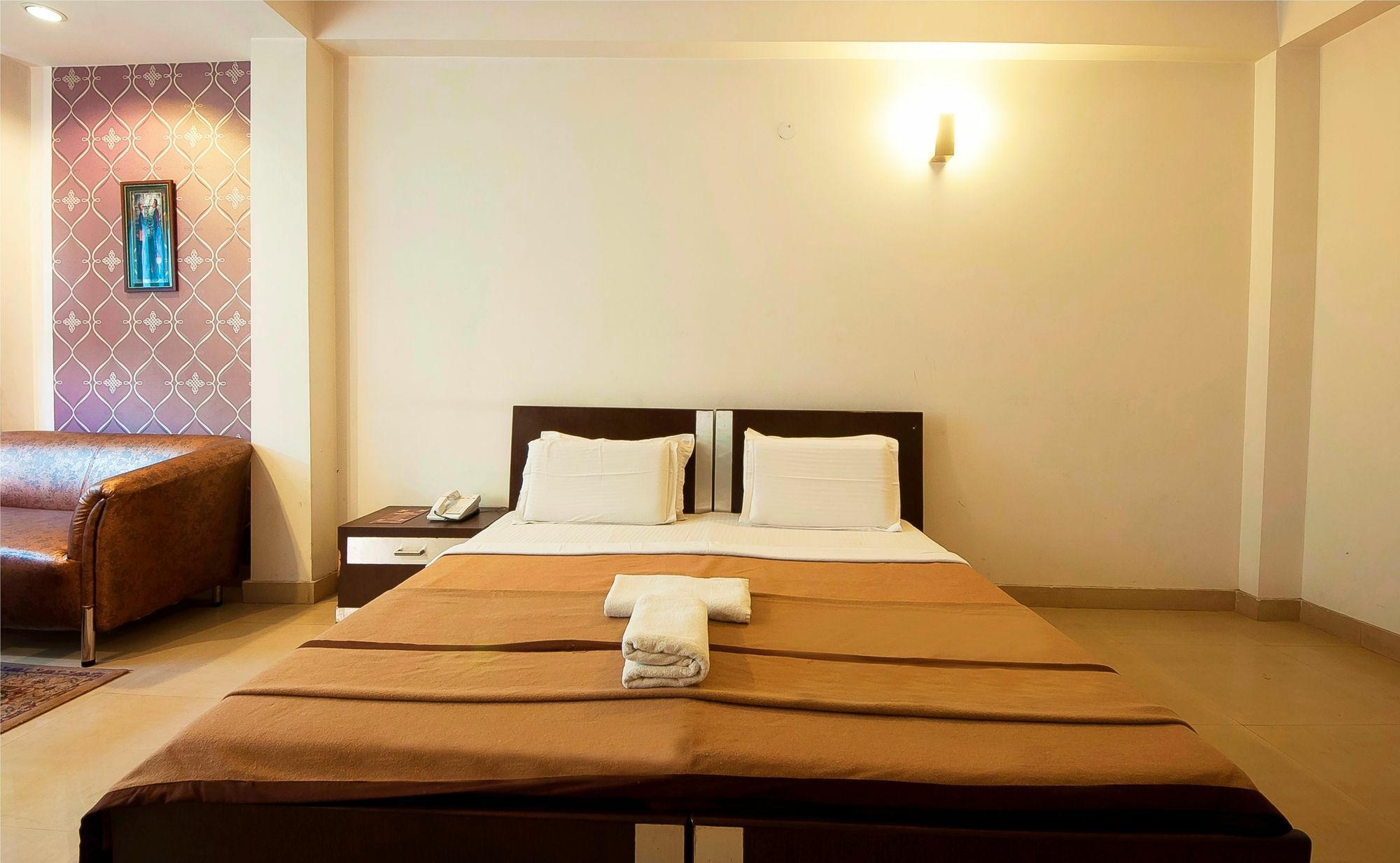 Hotel Lohmod At National Highway 8 - Free Airport Transffer New Delhi Luaran gambar